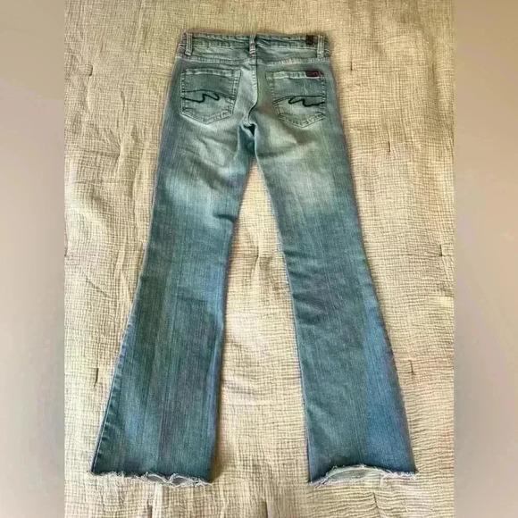 SALE | All American Girl Wax Jeans | Size 3 | Blue | Fit and Flare Pants - Picture 4 of 16